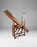 FK 0323
<br/>
Zevenvoets-Spiegeltelescoop
<br/>
<em>Herschel, Frederick William (1738-1822)</em>